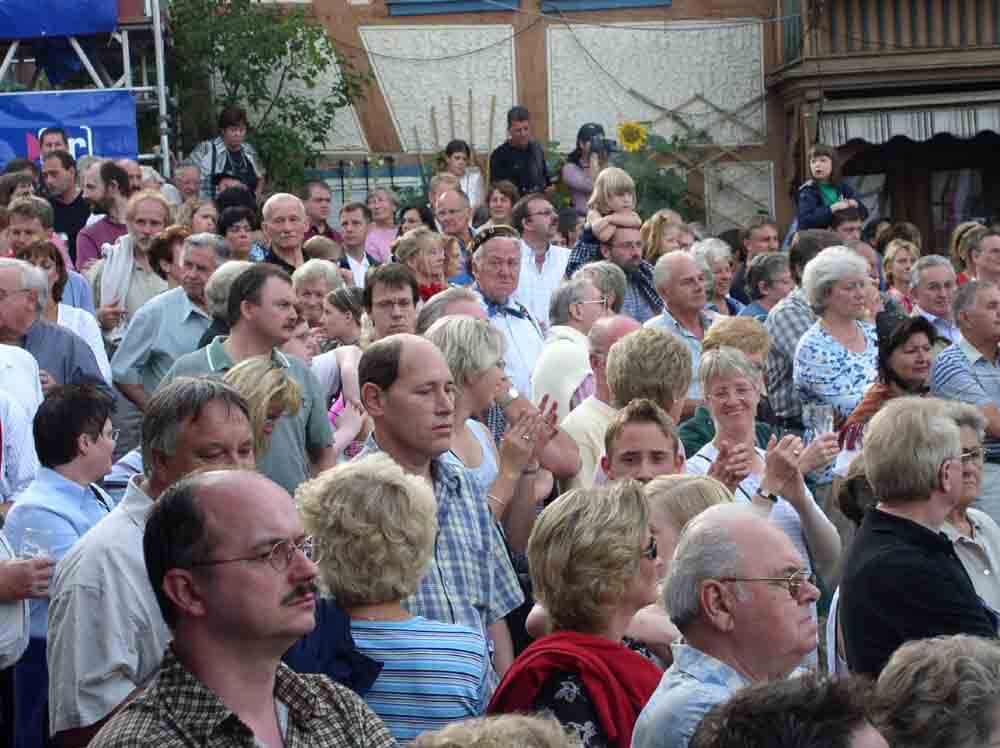 Tanzen, Schauen, Singen, Schunkeln, Trinken, Feiern: Das Trachtenfest ist pure Völkerverständigung (Foto: ferienwohnung-schlitz.de)